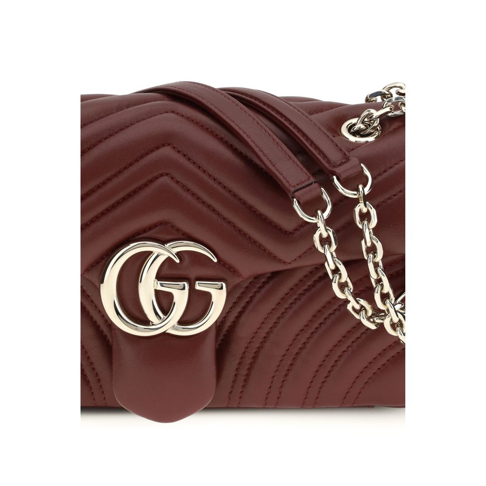 GG Marmont Medium Shoulder Bag