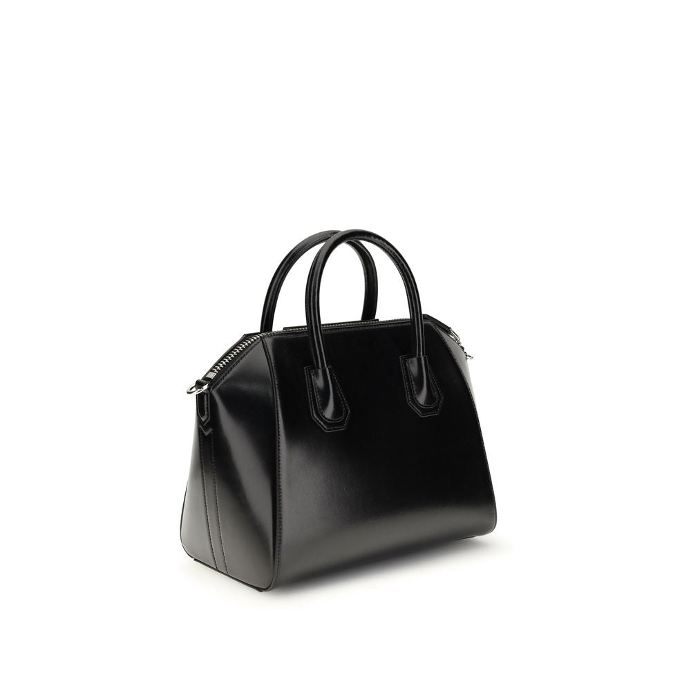 Antigona Small Leather Box Handbag