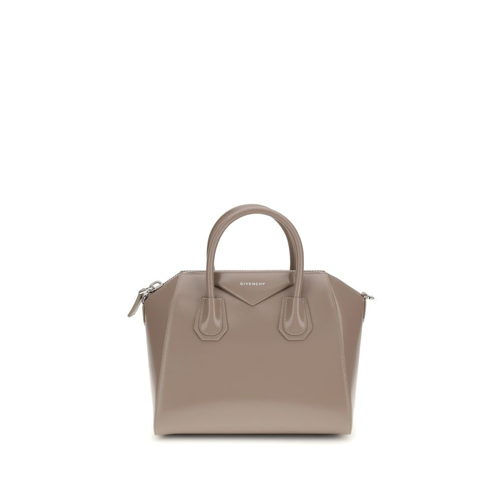 Antigona Small Leather Box Handbag