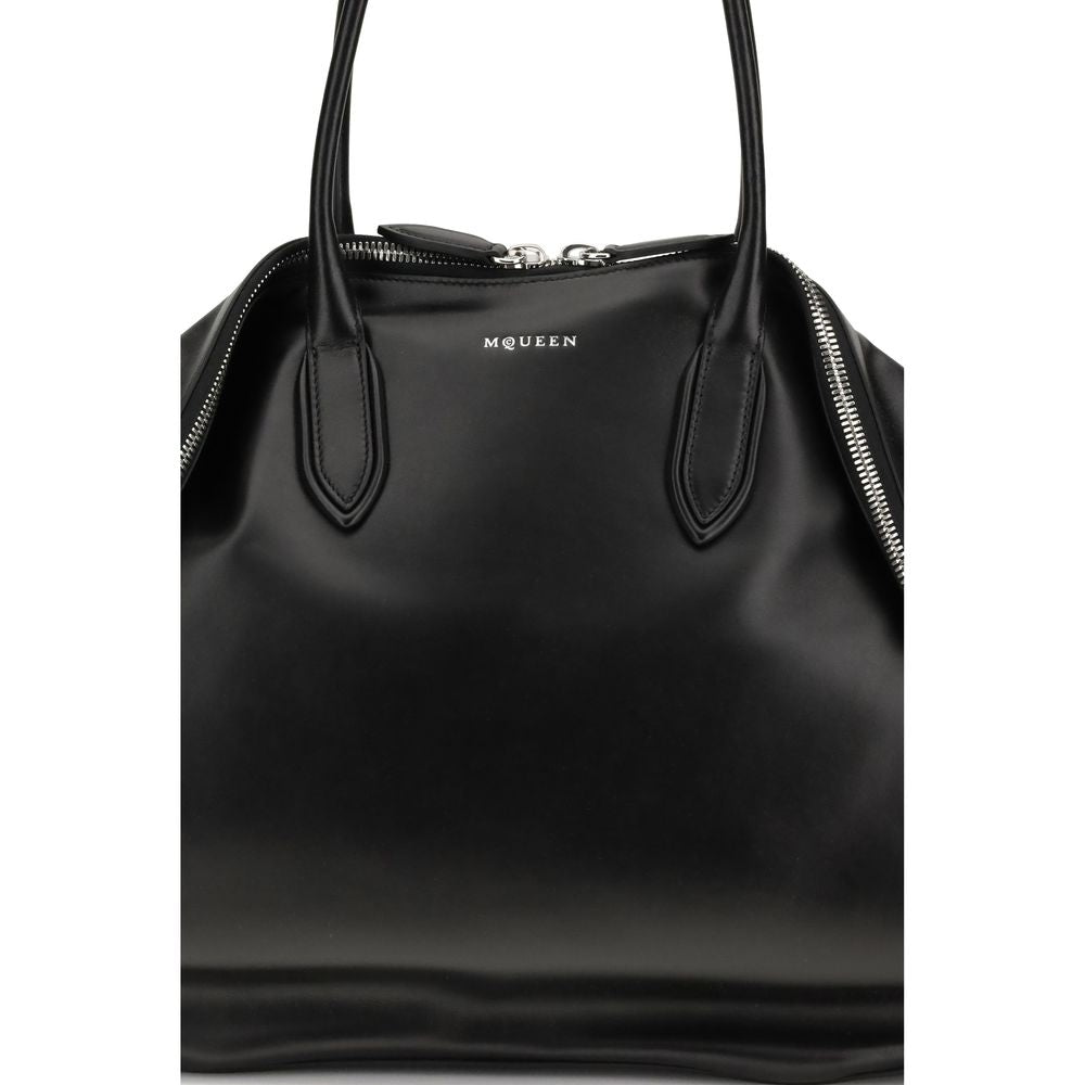 Manta Maxi Shoulder Bag