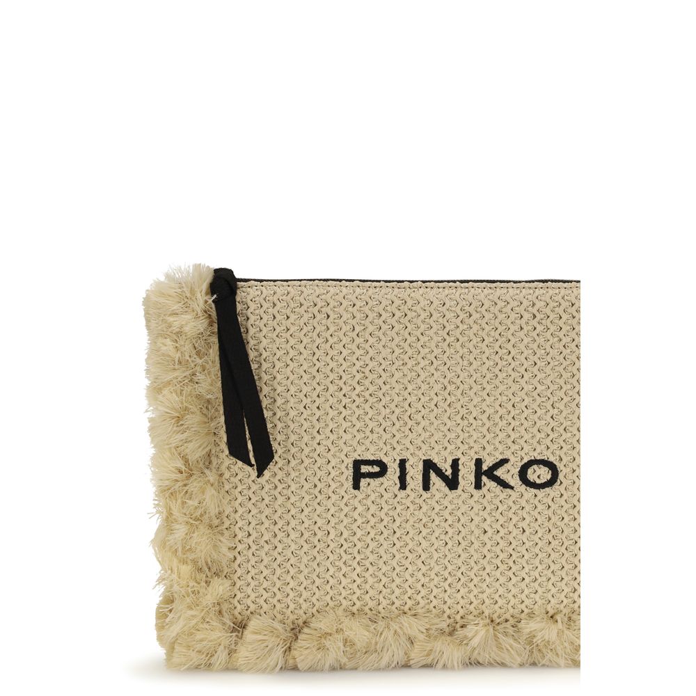 Flat Handle Clutch In Raffia
